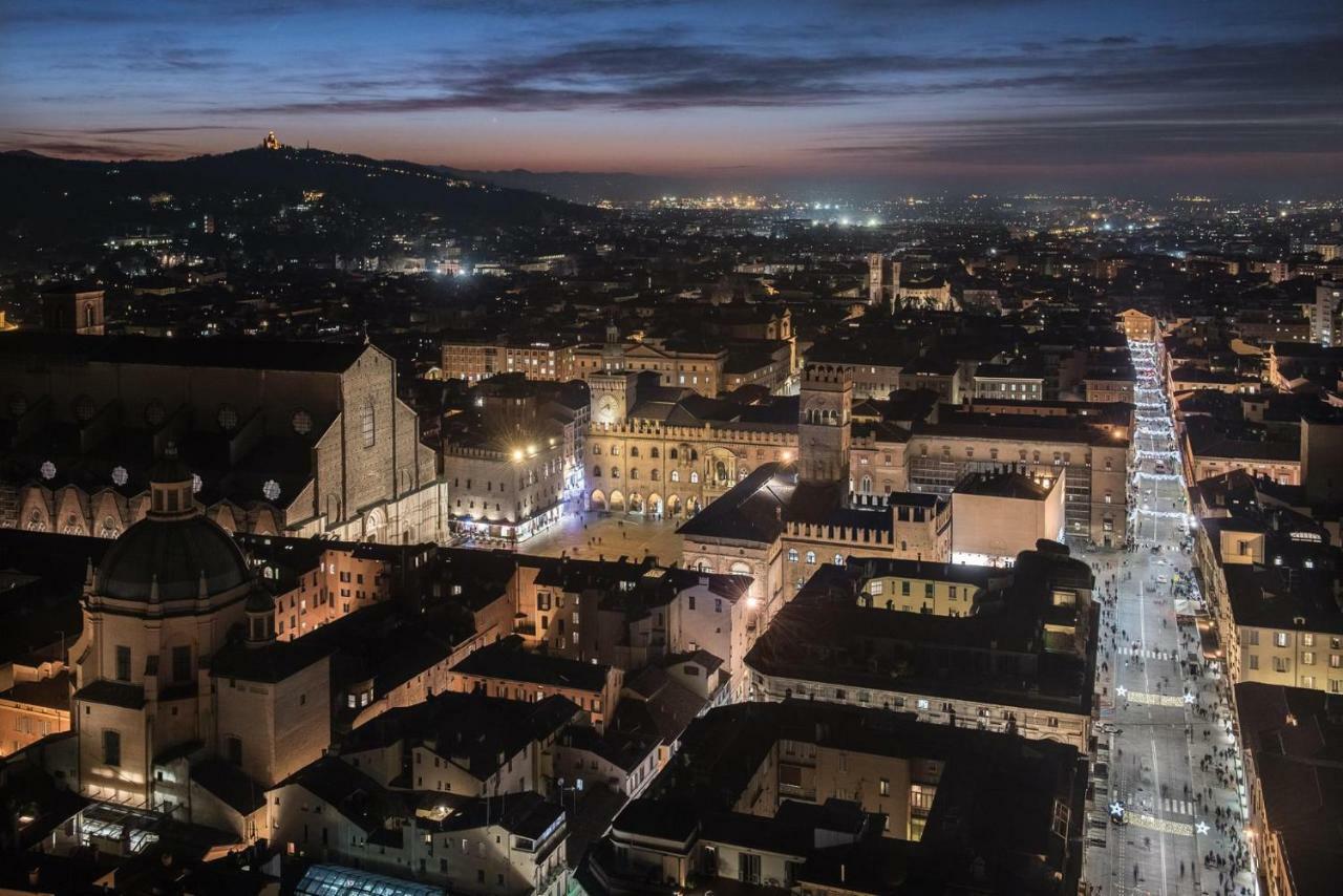 Visione Strada Maggiore 62 — Foto 1
